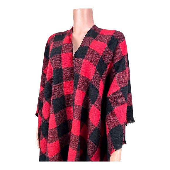 OLD NAVY Cozy Knit Poncho Blanket Scarf -Red-Black Buffalo Plaid -One size NEW - Picture 4 of 11